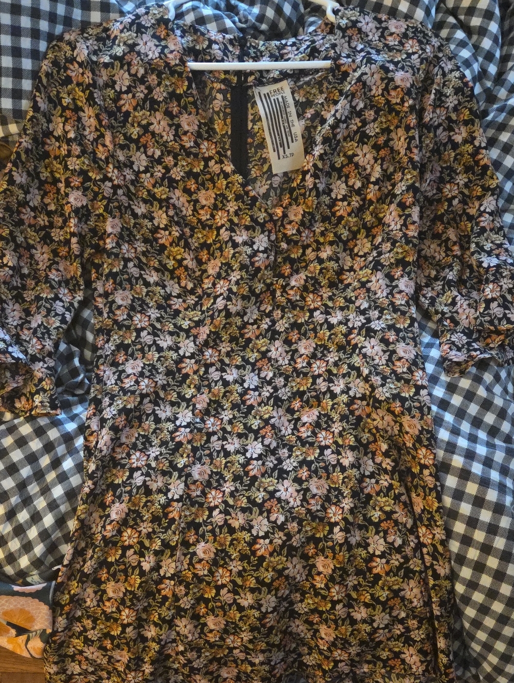 Free PEOPLE Floral V-Neck Women's Dress in Black with Pink & Yellow Flowers